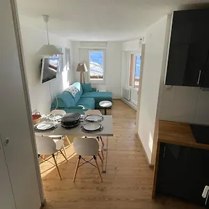 Appartement Les Ménuires - 2 Pièces 4 Pers - Balcon Plein Sud - Aux Pieds